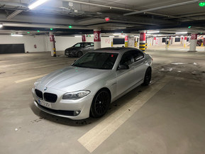BMW 525