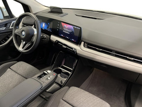 BMW 225