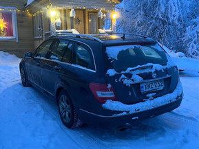 Mercedes-Benz 220