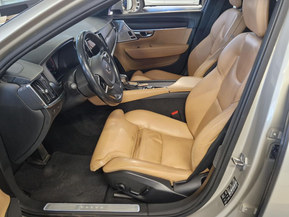 Volvo V90 Cross Country