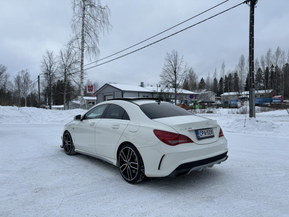 Mercedes-Benz CLA 45 AMG
