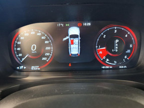 Volvo V90 Cross Country