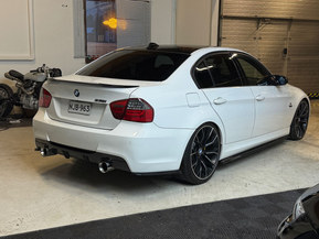 BMW 335