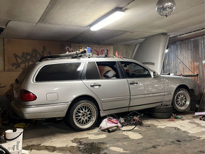 Mercedes-Benz E