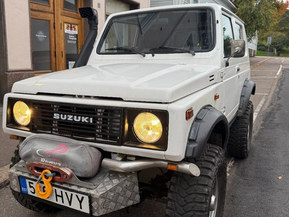Suzuki Samurai