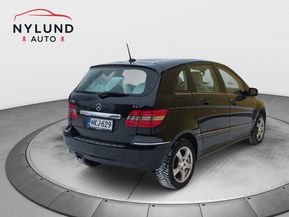Mercedes-Benz B