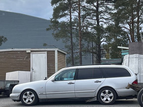 Mercedes-Benz E
