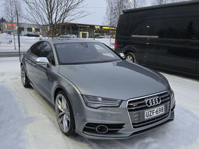 Audi S7