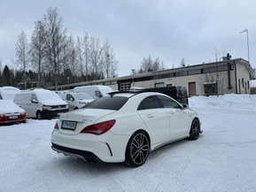 Mercedes-Benz CLA 45 AMG