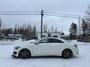 Mercedes-Benz CLA 45 AMG
