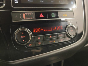 Mitsubishi Outlander PHEV