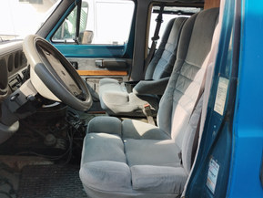 Dodge Ram B250