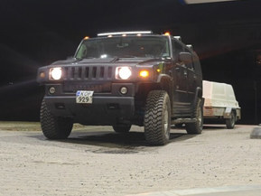 Hummer H2