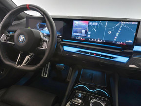 BMW i5 M60