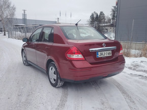 Nissan Tiida