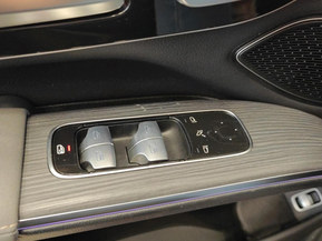 Mercedes-Benz EQS SUV