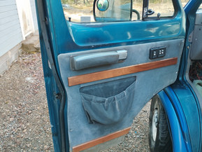 Dodge Ram B250