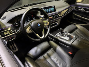 BMW 730