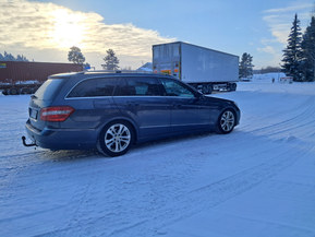 Mercedes-Benz E