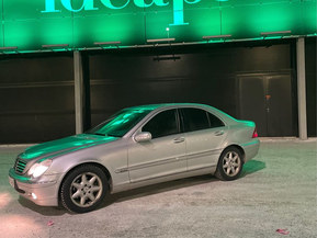 Mercedes-Benz C