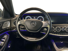 Mercedes-Benz S