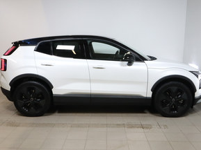 Volvo EX30 Cross Country