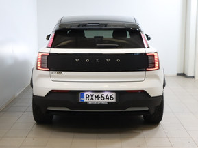 Volvo EX30 Cross Country