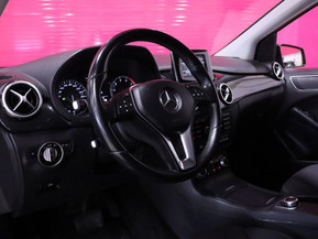 Mercedes-Benz B
