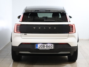 Volvo EX30 Cross Country