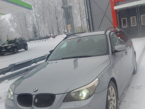BMW 523