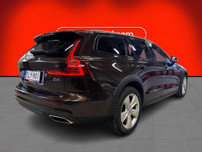 Volvo V60 Cross Country