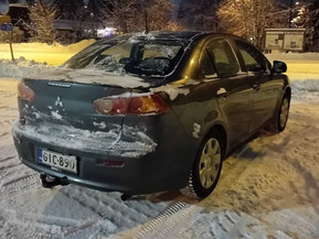 Mitsubishi Lancer