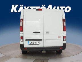 Nissan NV300