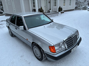 Mercedes-Benz 200