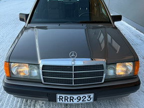 Mercedes-Benz 190