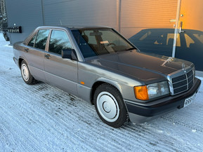 Mercedes-Benz 190