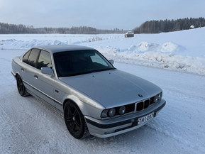 BMW 525