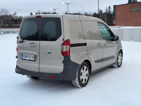Ford Transit Courier