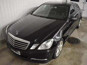 Mercedes-Benz E