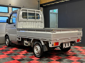 Suzuki Carry