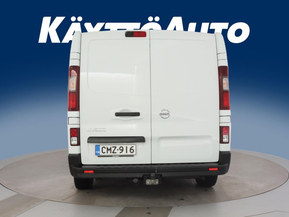 Nissan NV300