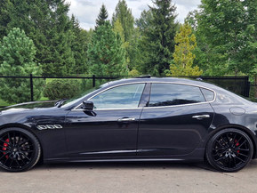 Maserati Quattroporte