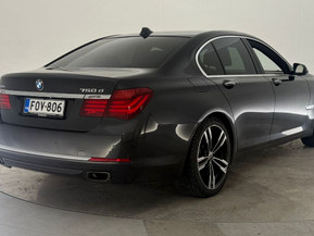 BMW 750