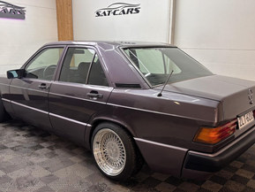 Mercedes-Benz 190