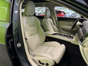 Volvo V90 Cross Country
