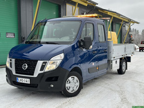 Nissan NV400