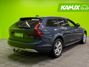 Volvo V90 Cross Country