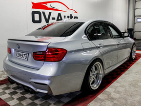 BMW 335