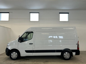 Nissan NV400
