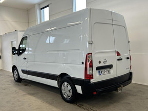 Nissan NV400